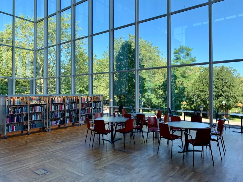 Bibliotek