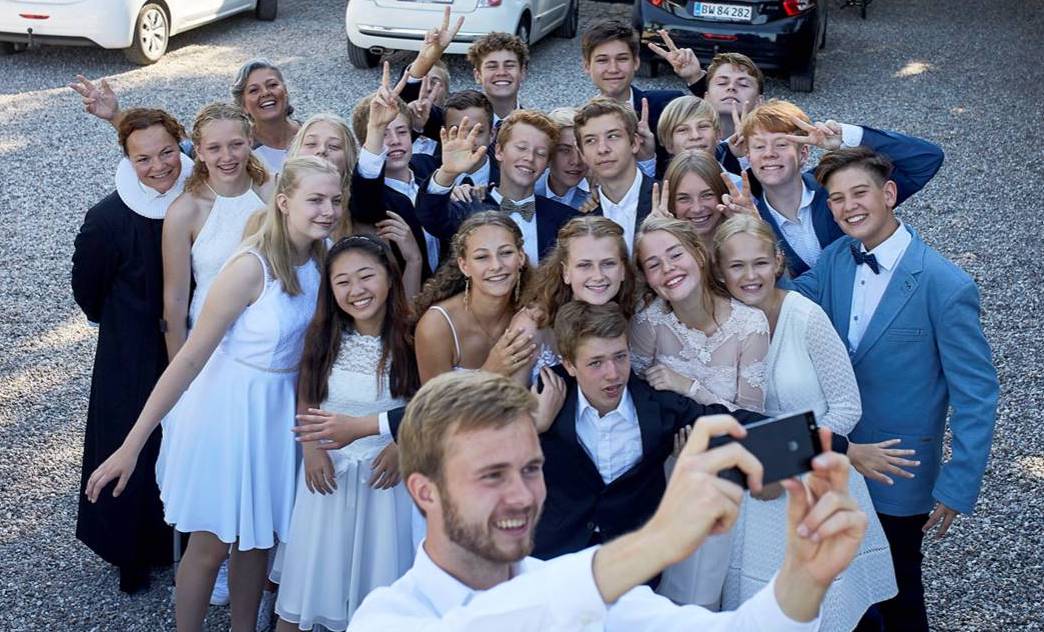 konfirmation på sommerskolen