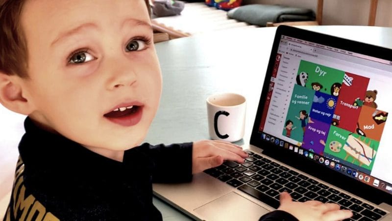 lær små børn dansk i hverdagen gennem leg
